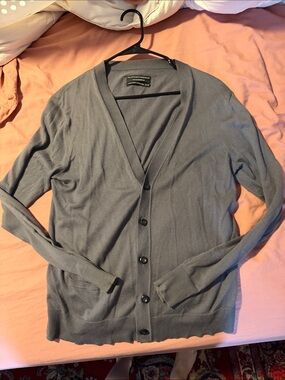 Club Monaco Men's Gray Button V-Neck Cardigan